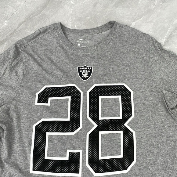 Men’s The Nike Tee Raiders Josh Jacobs #28 Short Sleeve Shirt XL - Picture 2 of 16